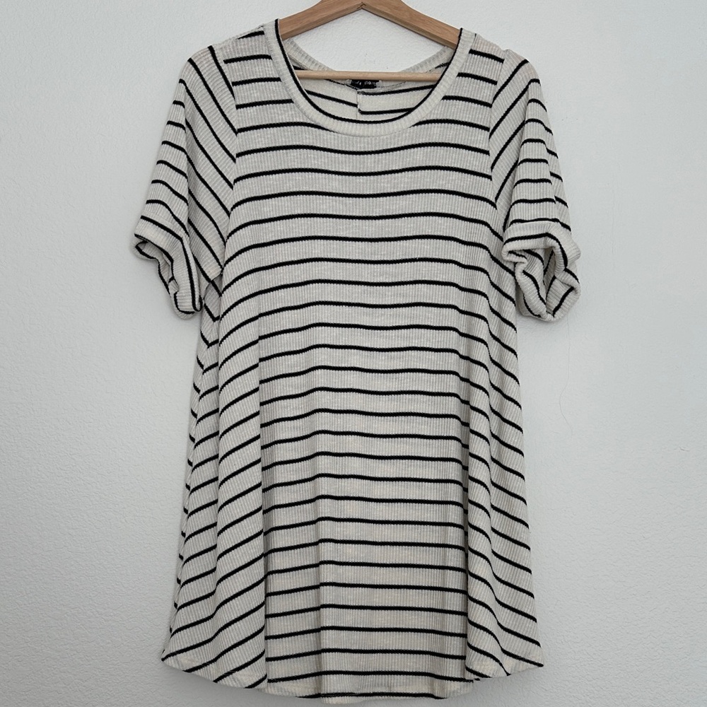 Dainty Hooligan Black and White Striped Tee